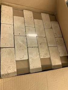 lot 66 image: TUMBLED CHIARO BRICK MOSAICS TILE