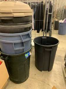 lot 73 image: RUBBERMAID TRASH CANS
