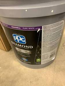 lot 90 image: 4.84 GAL BUCKET PPG DIAMOND INTERIOR PAINTPRIMER