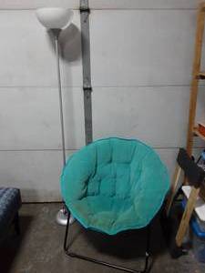 lot 4 image: Floor Lamp & Folding Papasan Chair With Sling (Great For A College Dorm Room)