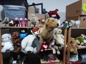 lot 11 image: Large Collection Of Plush Animals (3-Bags)