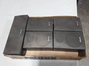 lot 40 image: 5-Philips Surround Sound Speakers