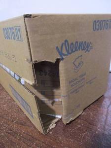 lot 8 image: Kleenex