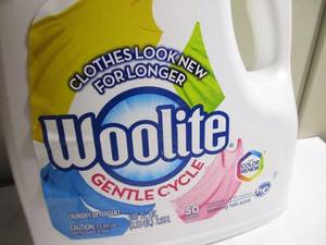 lot 42 image: Woolite Laundry Detergent