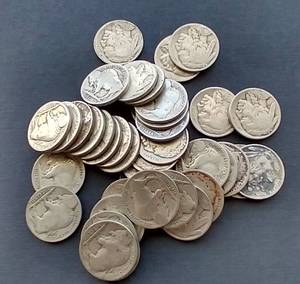 lot 182 image: 40 Buffalo Nickels