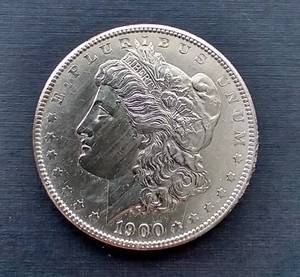lot 212 image: 1900 Morgan Dollar