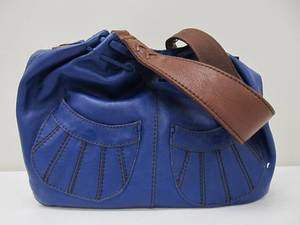 lot 30 image: Brand New Larger LUCKY Leather Purse - Blue