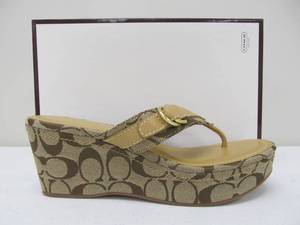 lot 58 image: Brand New COACH Evelina Wedge Sandal - KhakiCamel - Size 8.5