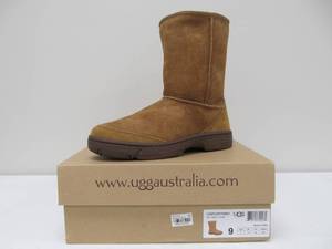 lot 87 image: Brand New UGG Ultimate Short Leather Boots - Chestnut - Womens Size 9