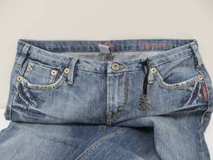 lot 102 image: Brand New SILVER Jeans - Indigo - Size 29W
