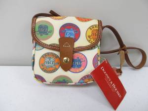 lot 155 image: Brand New DOONEY & BOURKE Mini Square Cross Body Purse - White w Honey