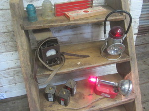 lot 20 image: Vintage Lanterns, Ohm Meter