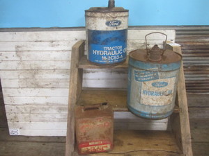 lot 40 image: Vintage Petroleum Cans
