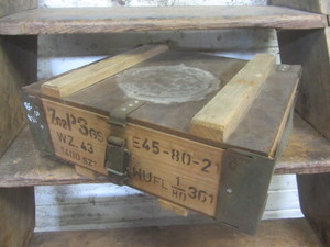 lot 71 image: Cold War Ammo Box