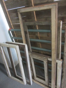 lot 91 image: Vintage Window Frames