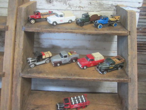 lot 127 image: Ertl Diecast Truck Banks