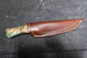 lot 65 image: DAMASCUS STEEL KNIFE