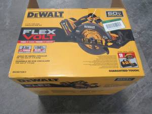 lot 3 image: DEWALT FLEXVOLT 60-Volt MAX Cordless Brushless 7-14 in. Circular Saw with Brake DCS578X1