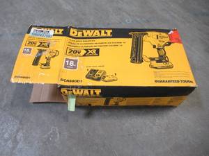 lot 8 image: DEWALT 20-Volt Max Lithium-Ion 18-Gauge Cordless Brad Nailer Kit DCN680D1
