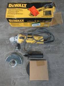 lot 89 image: Dewalt 7 Amp 4-12 in. Small Angle Grinder with 1-Touch Guard, DWE4011 - Slightly Used.