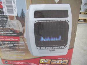 lot 207 image: Dyna-Glo 10000-BTU Wall or Floor Mount Indoor Natural Gas or Liquid Propane Vent-Free Convection Heater BF10DTL-4