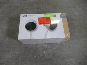 lot 612 image: Nest Cam Outdoor Security Camera (2-Pack) NC2400ES