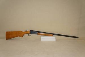 lot 16 image: Stevens 94C 16 Gauge Break Action Shotgun