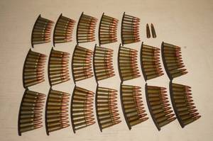 lot 62 image: 190 Rounds of 7.62 x 39 Ammo on Stripper Clips