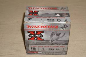 lot 74 image: 25 Winchester Super X 12 Ga 3 3 Shot Steel Shotshells