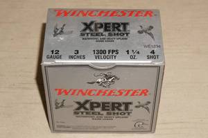 lot 75 image: 25 Winchester Xpert 12 Ga 3 4 Shot Steel Shotshells