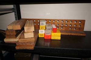 lot 123 image: Wood Trays and Plastic Boxes for Reloading