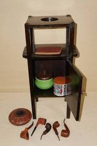 lot 4 image: Antique Pipe Storage Table with Vintage Collection
