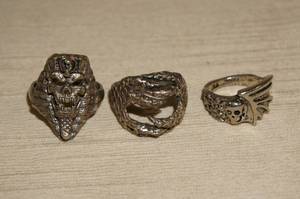 lot 17 image: 3 Fantasy Style Rings