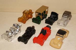 lot 30 image: Avon Vehicle Collectors Bottles - Classic Cars