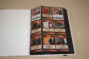 lot 51 image: Binder of Auto Insert Country Music Insert Cards - Tracy Lawrence 1010, Diffie, Big & Rich