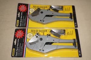 lot 137 image: 2 General Plastic Pipe and Hose Cutters
