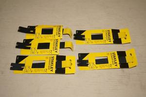 lot 184 image: 5 Stanley Wonder Bar Pry Bars