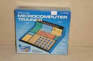 lot 113 image: Vintage Microcomputer Trainer in Box