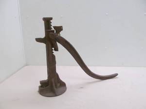antique ratchet jack
