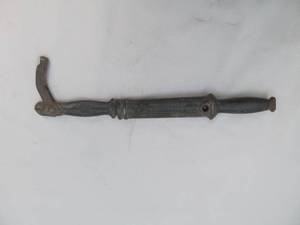 Vintage nail puller