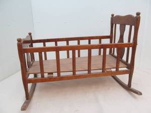 Wooden crib