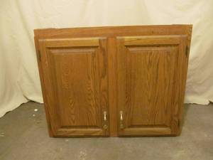Kitchen cabinet