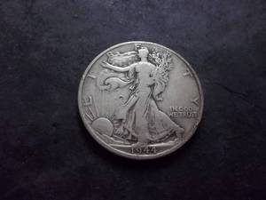 1944 D Walker Half Dollar