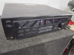 lot 224 image: JVC SURROUND SOUND RECEIVER