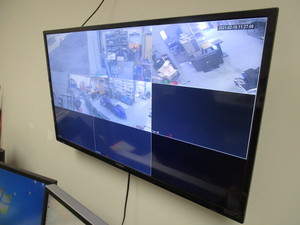lot 234 image: WESTINGHOUSE 39 TV