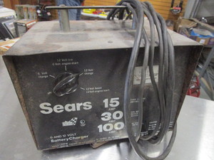 lot 282 image: SEARS DUAL VOLTAGE BATTERY CHARGER