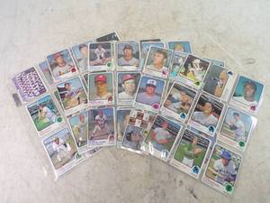54 1973 Topps Baseball Cards