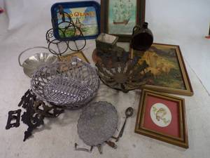 Miscellaneous lot of Vintage Dcor
