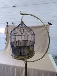Beautiful Early 20th Century Hendryx Bird Cage w Stand