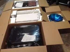 lot 18 image: Lot of assorted sinks customer returns see pictures